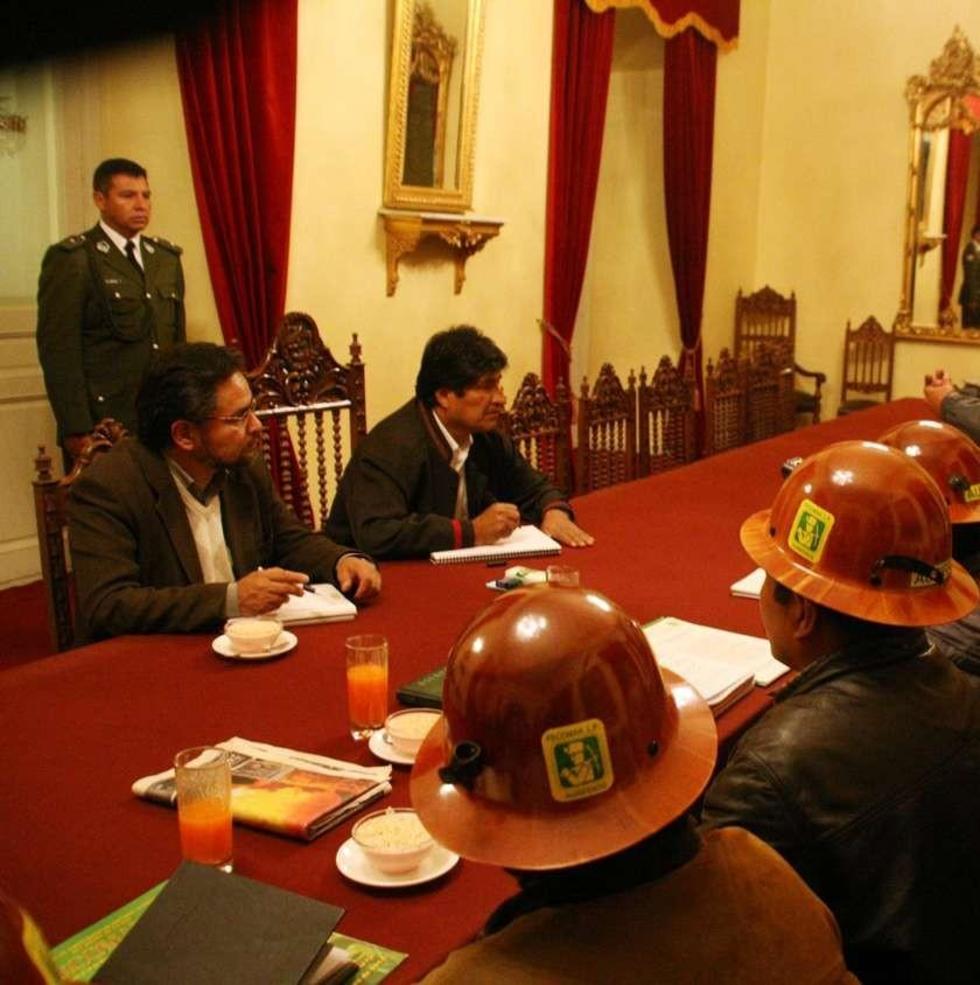 Evo califica las demandas de los cooperativistas como indeseables 