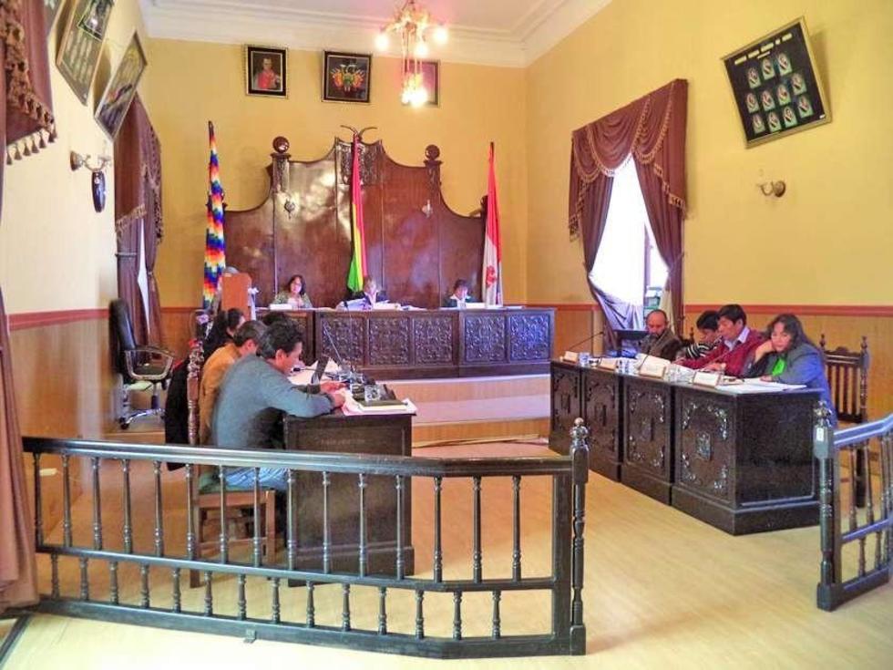 Suspenden sesión por falta de cuórum