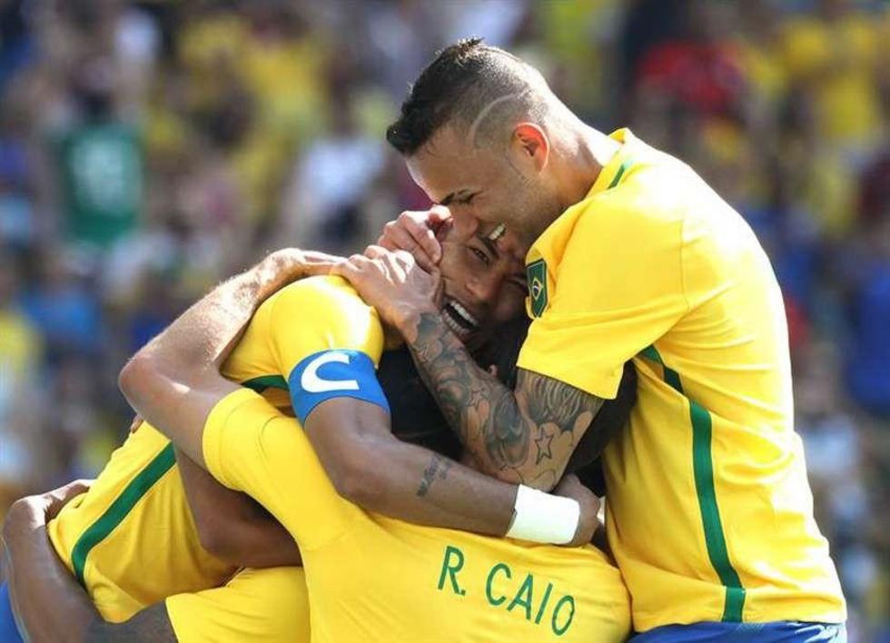 Brasil y Alemania van por el oro en fútbol 