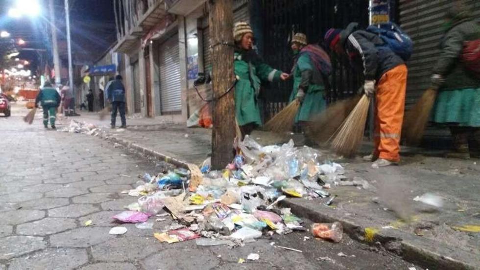 Colectan 54 toneladas de basura en un día de convite
