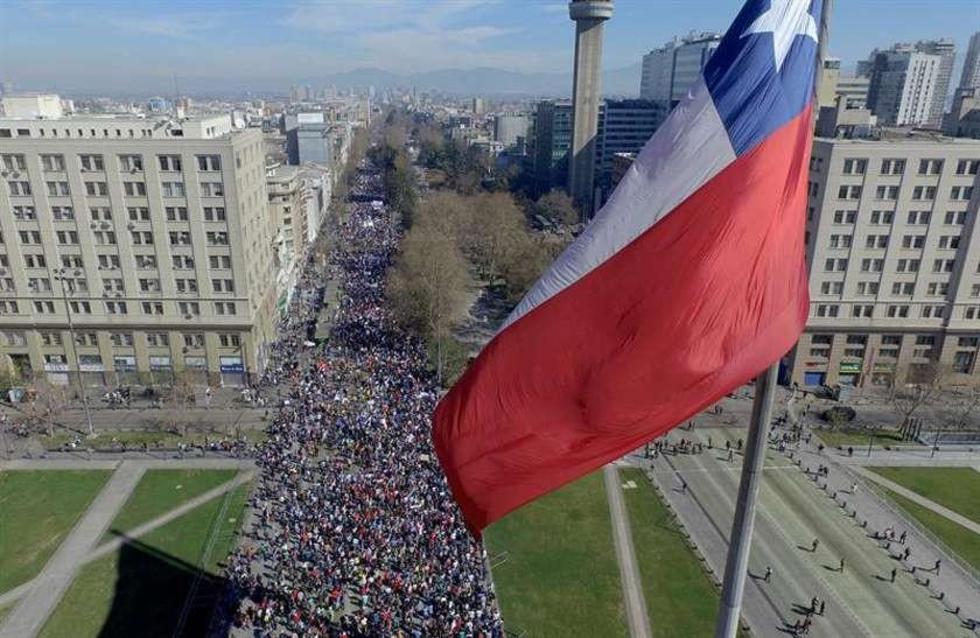 Protesta en Chile pide el fin del sistema privado de pensiones