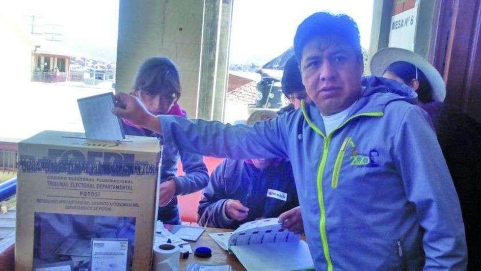 López informa que no fue notificado con la expulsión