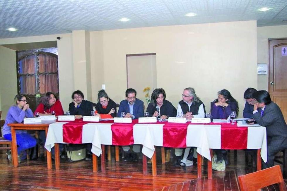 Expertos opinan de fiesta de Ch’utillos