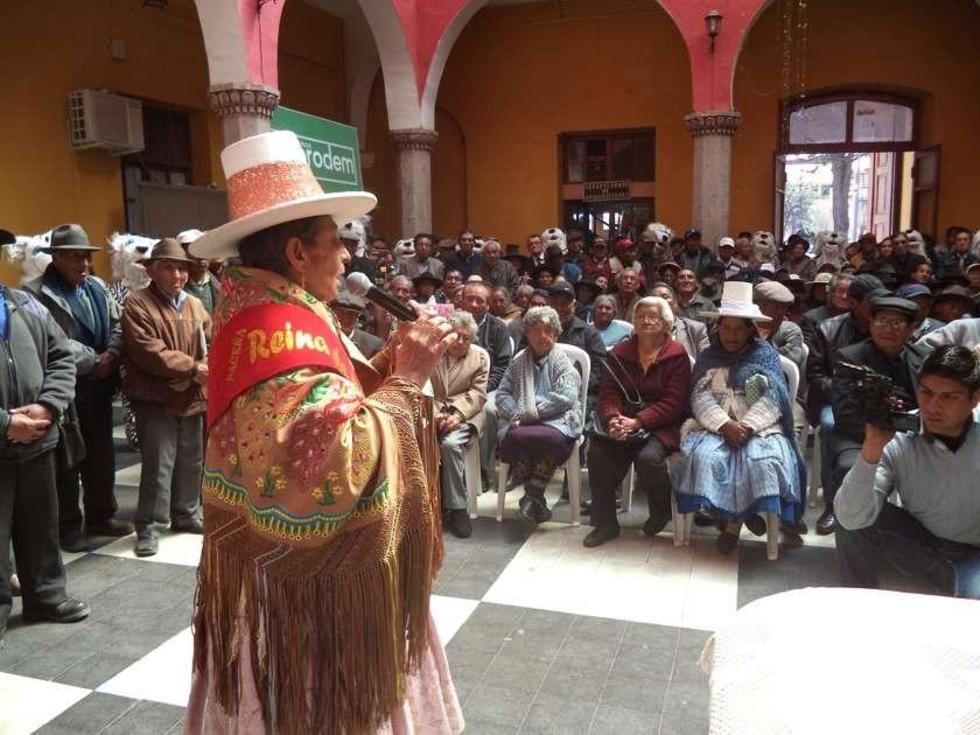 Celebran el día del adulto mayor