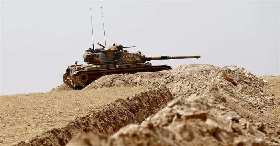 El Ejército turco se enfrenta con  los milicianos rebeldes en Siria