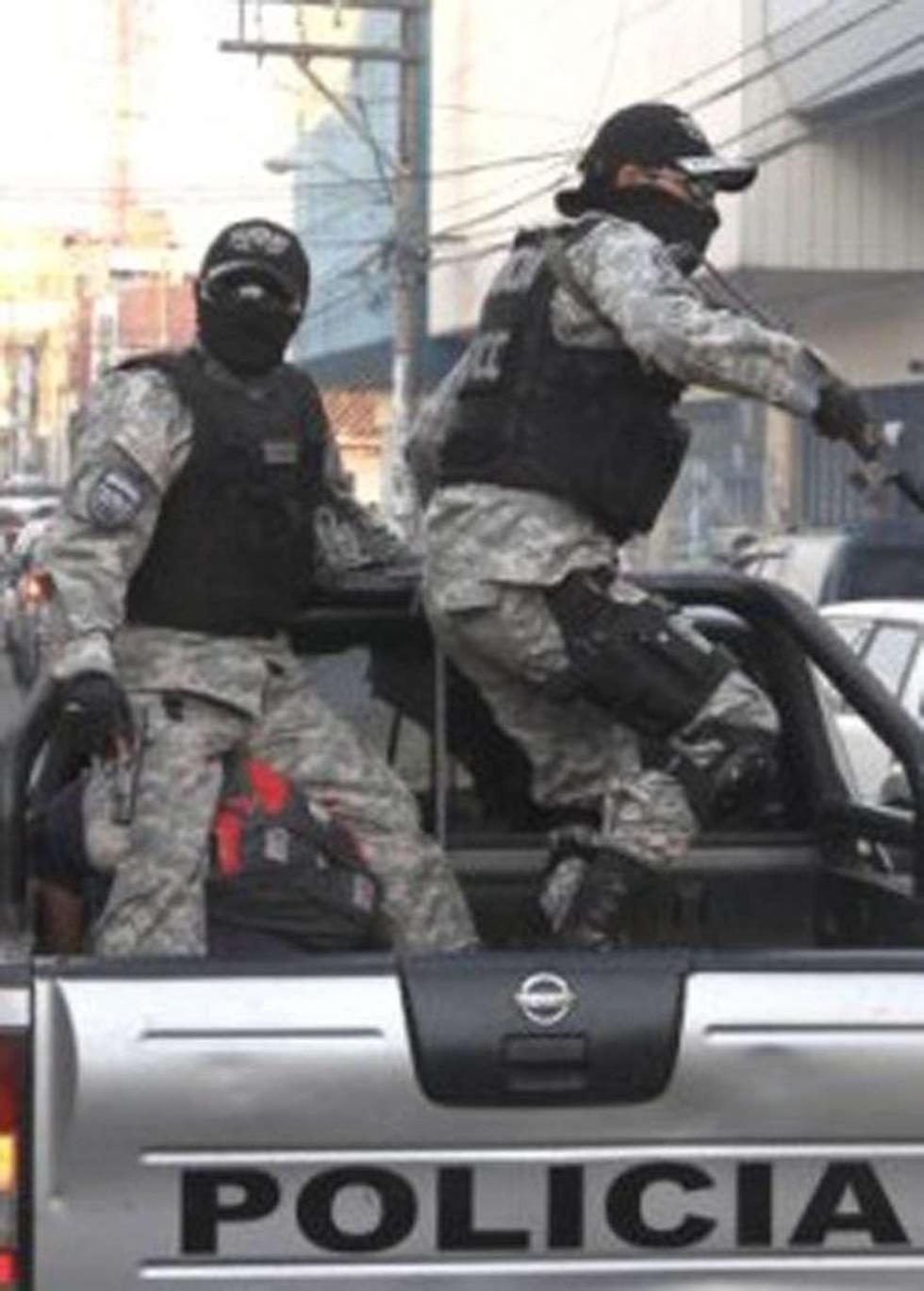 Policía rescata a menor de burdel clandestino