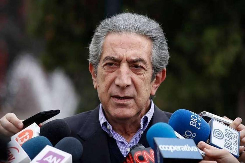 Diputado chileno avala a carabineros y afirma que solo trabajaban