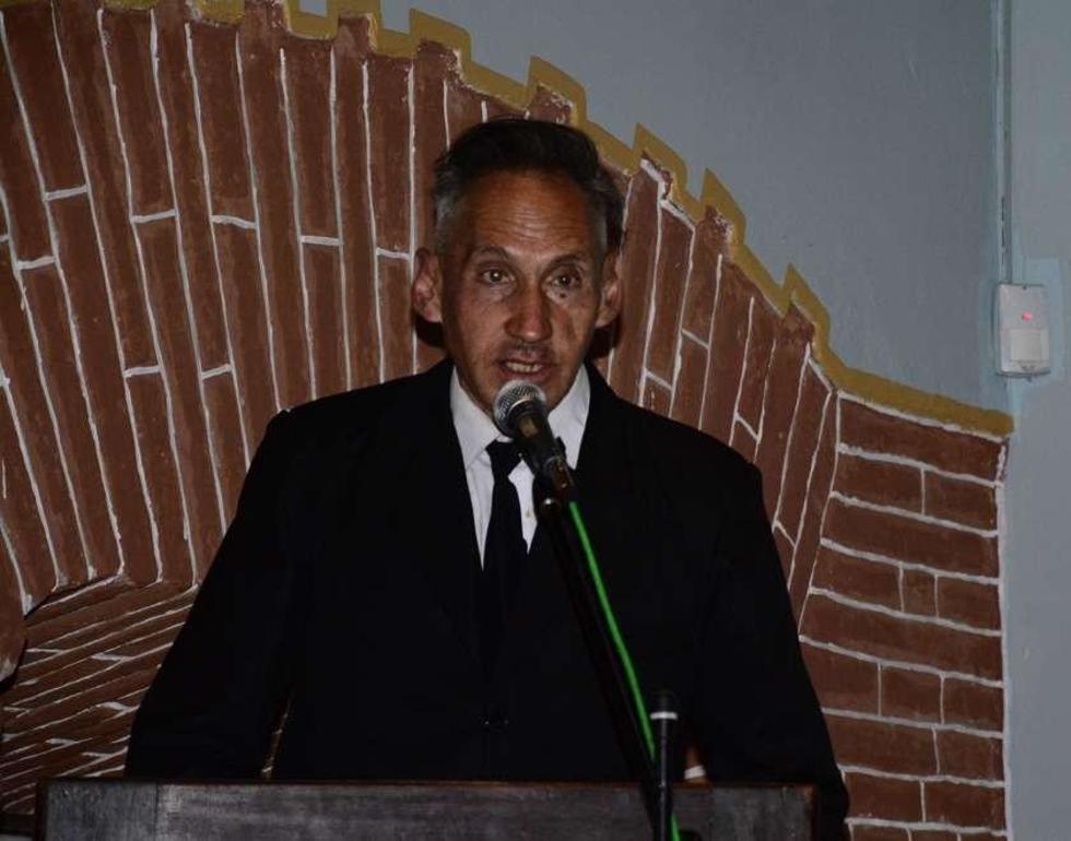 Escritores harán otras actividades