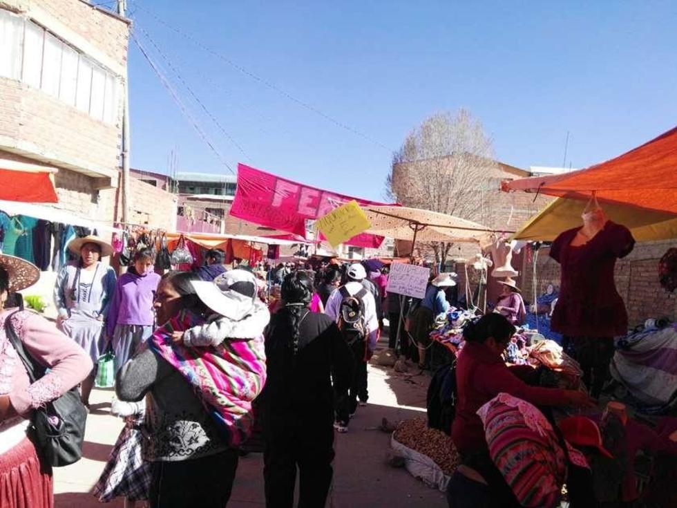 Comerciantes de La Paz ya se van de Cantumarca