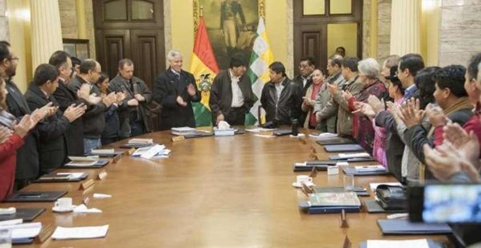 Analizan contratos de cooperativas mineras