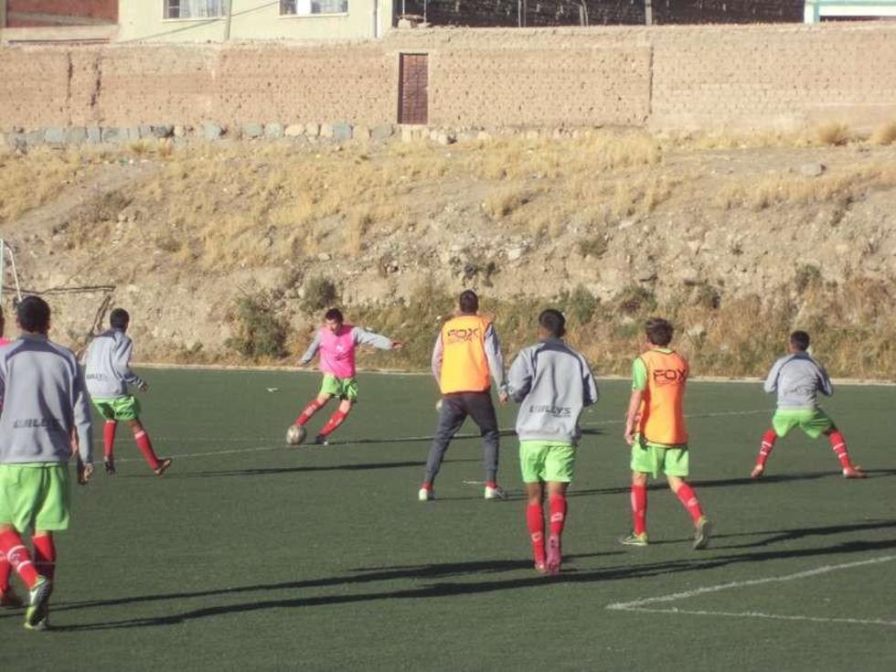 La banda roja trabaja a doble turno