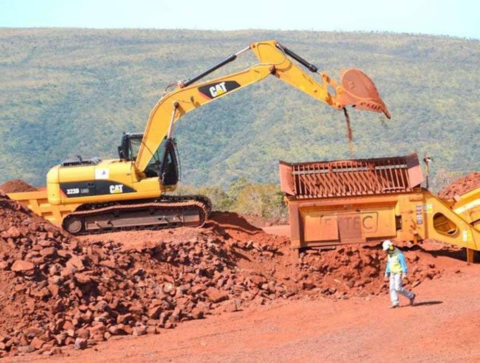Gobierno destina 2.7 millones de Bolivianos a la reactivación del Mutún