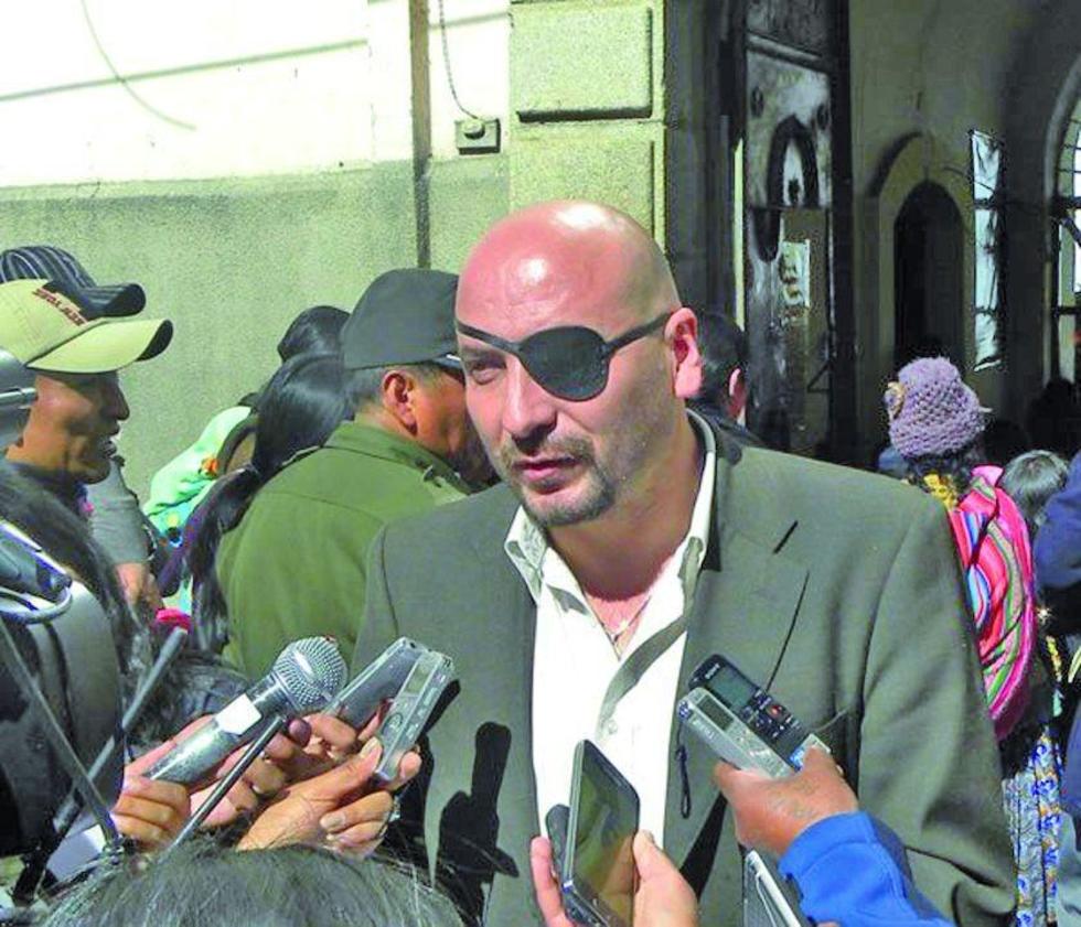 Defensor gestiona decreto de amnistía e indulto sin límites