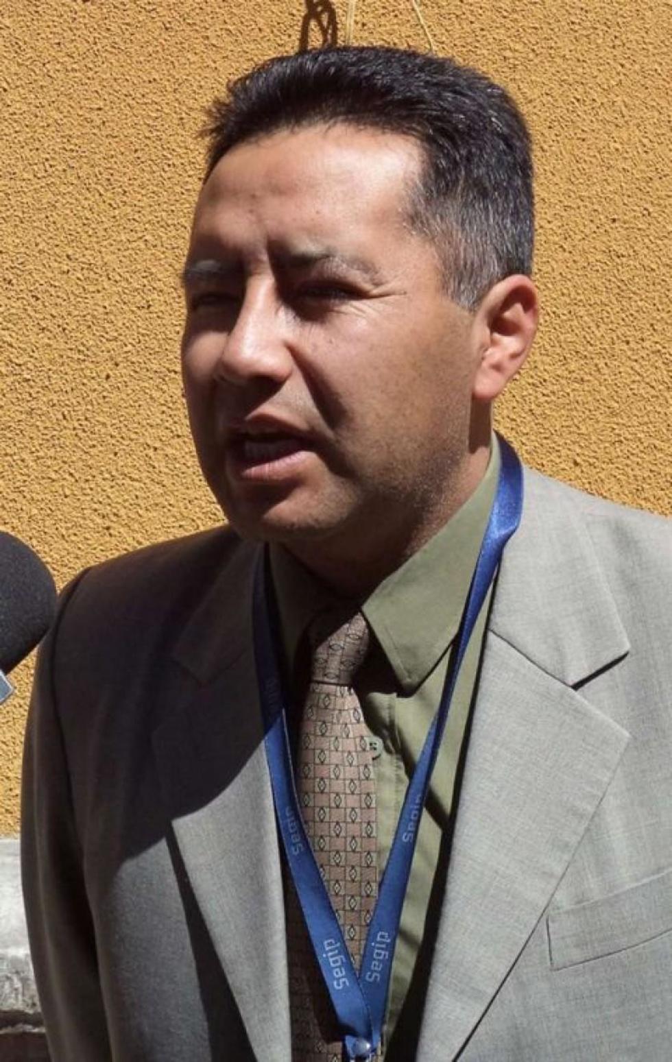 Afirman que 11 mil alumnos no tienen carné de identidad