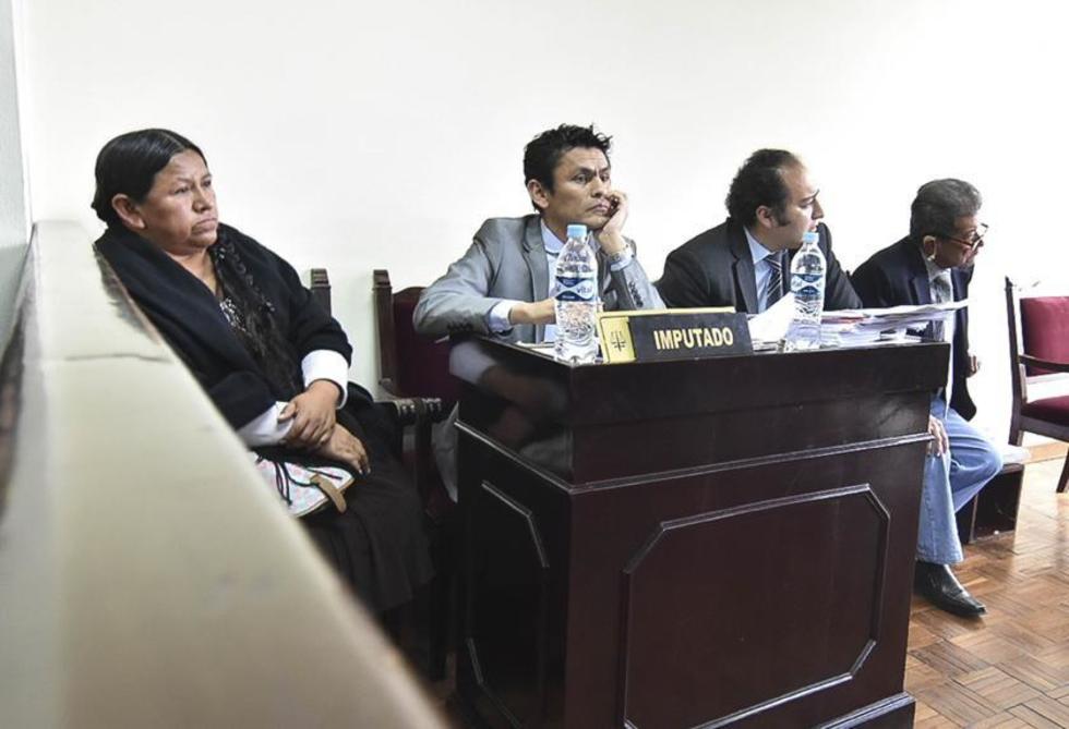 Fondo: suspenden audiencia por la libertad de Nemesia Achacollo