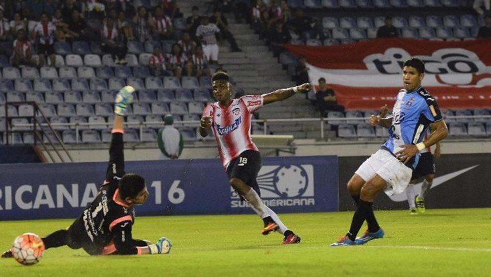 Junior deja fuera a Blooming 