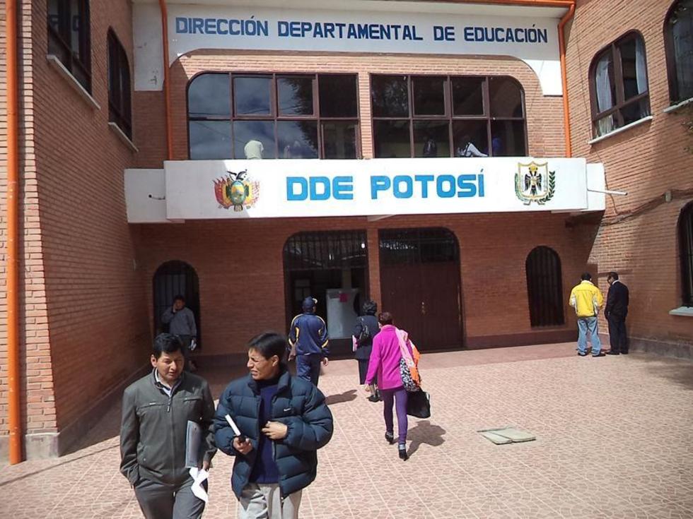 Relanzan los cursos sobre quechua para los maestros