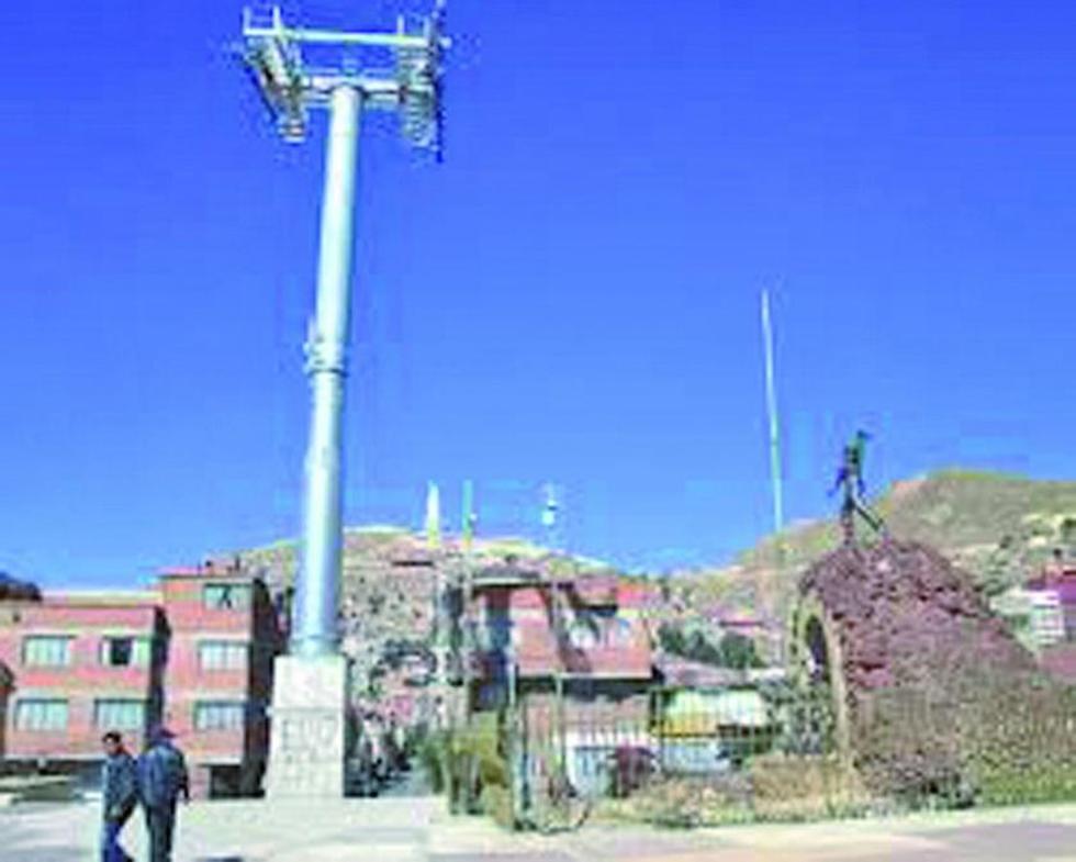 Anuncian otro retraso para entrega de teleférico