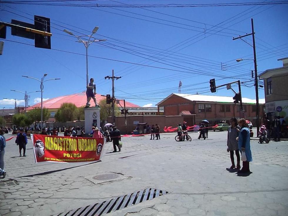 Maestros urbanos anuncian movilizaciones sectoriales