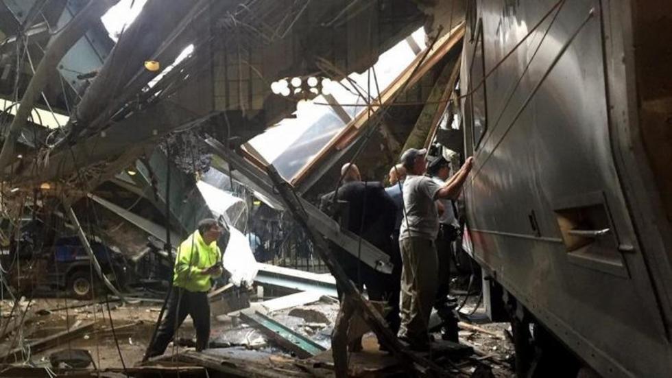 Accidente de tren en EE.UU.  mata a uno e hiere a cientos