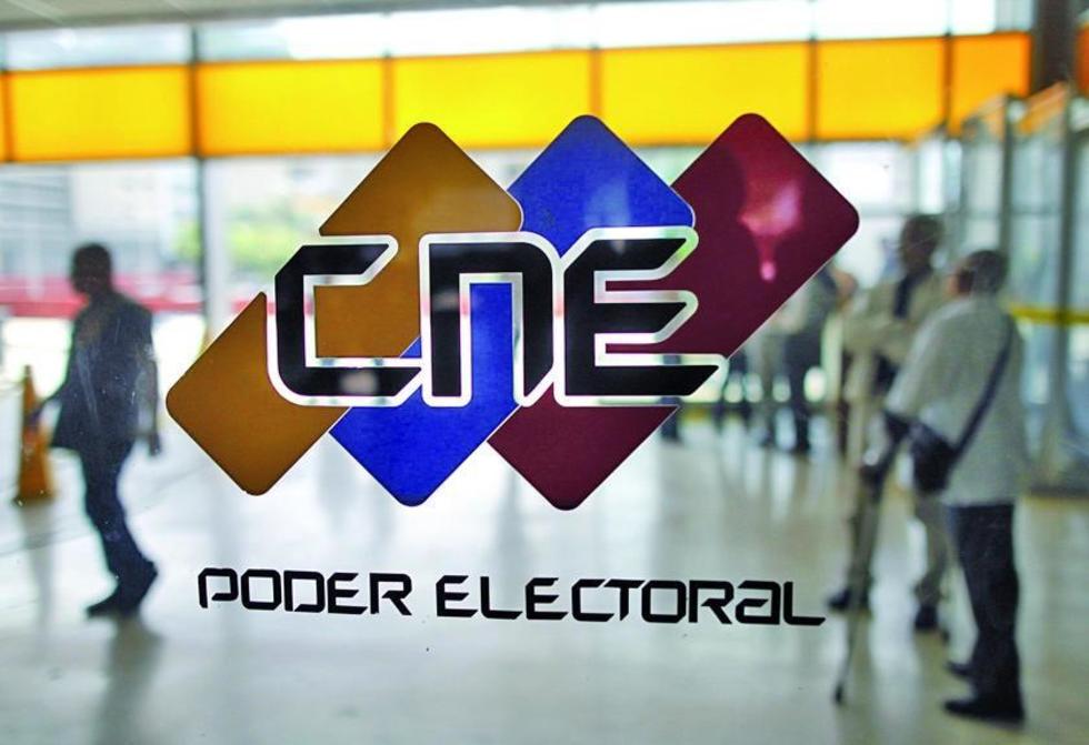 CNE venezolano rechaza declaración sobre el revocatorio