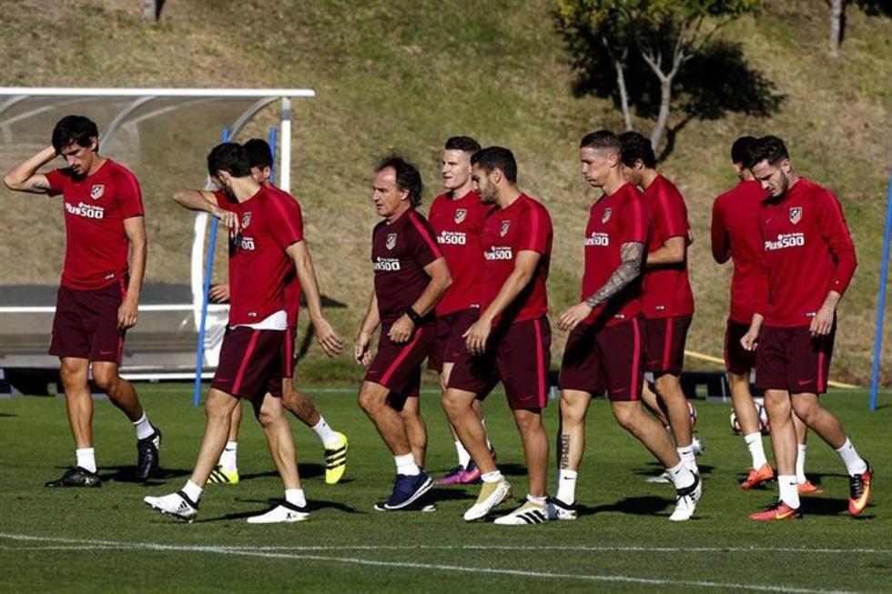 Atlético se enfrenta a la recuperación de Valencia