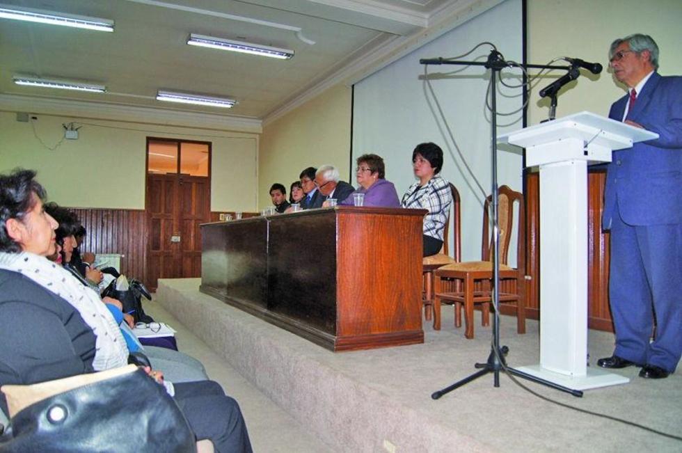 Carrera de Auditoría rediseña modelo de malla curricular 