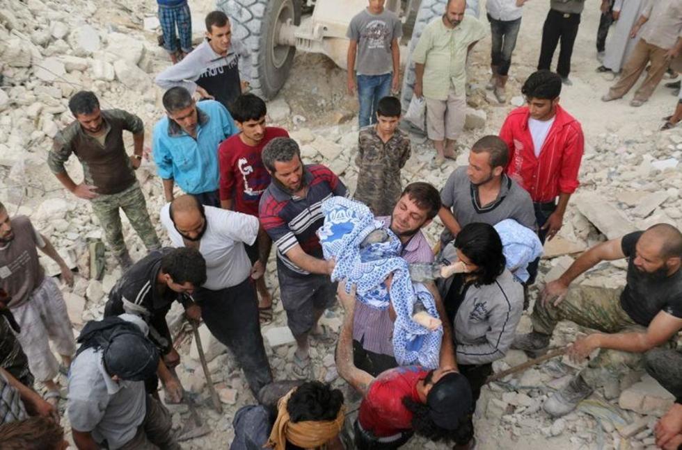 Ejército sirio continúa avance en Alepo entre bombardeos
