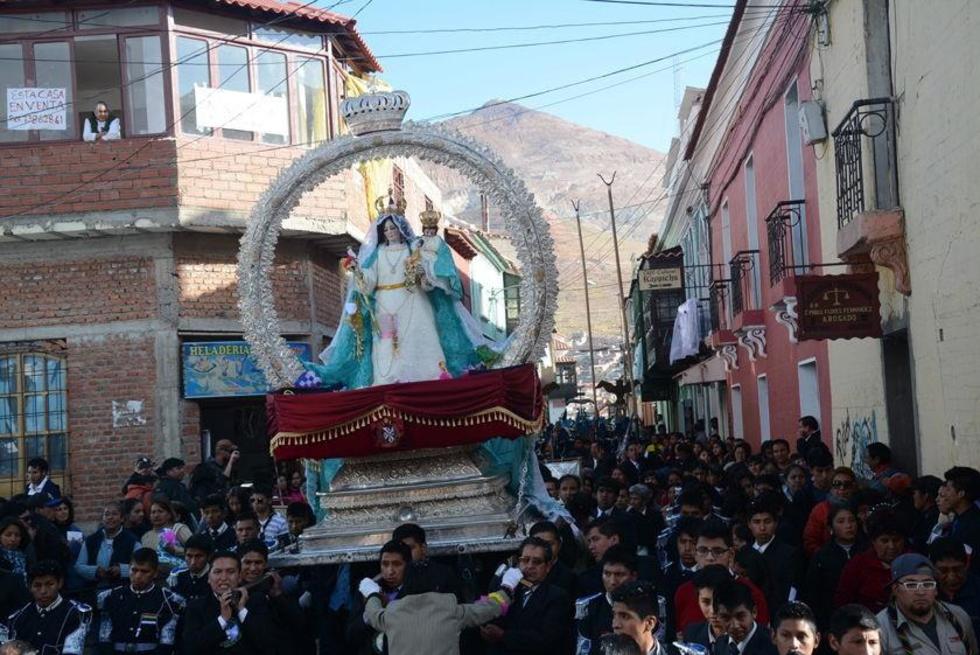 Devotos alistan la salida del Rosario