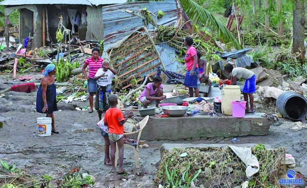 El huracán Matthew ya provoca 820 personas fallecidas en Haití  