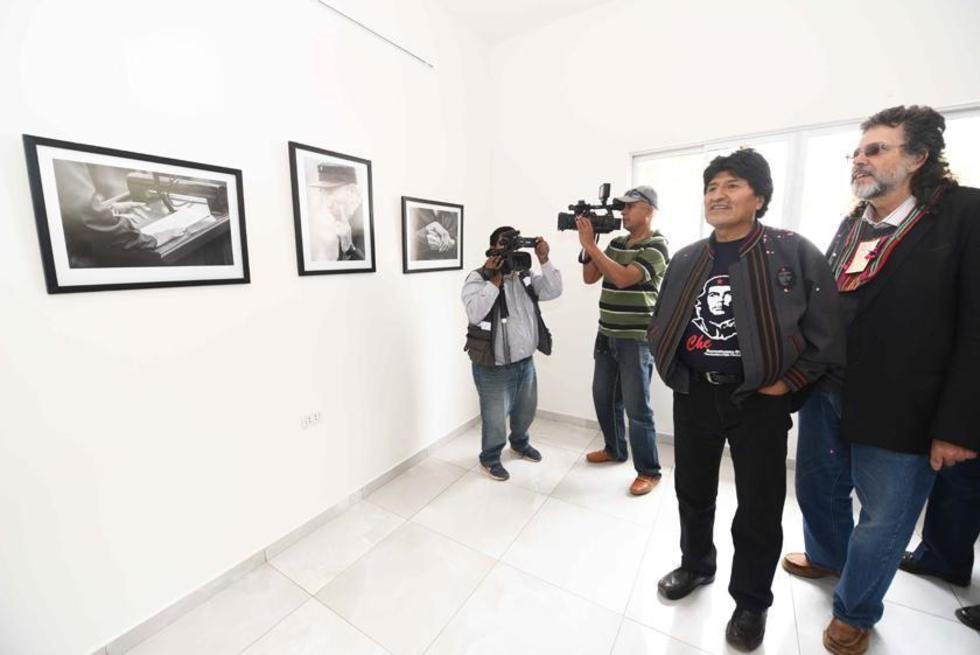 Presidente inaugura el centro cultural  Ernesto "Che" Guevara en Vallegrande