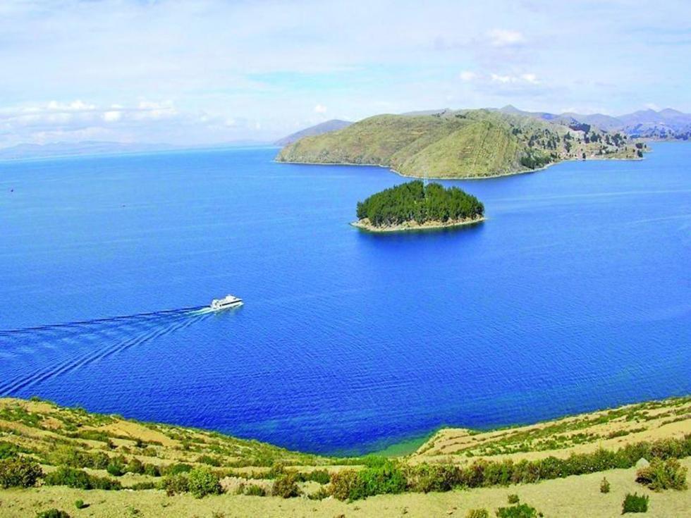 Confirman préstamo del BID para preservar el Titicaca