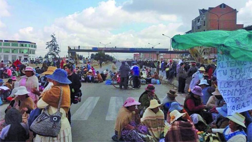 El Alto: Policía asegura que hoy actuará para evitar bloqueos