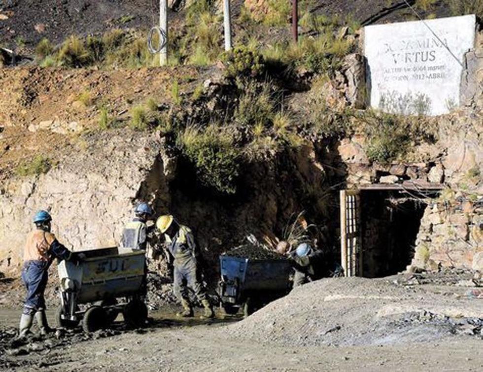 Comibol inicia la explotación de oro en yacimiento Amayapampa