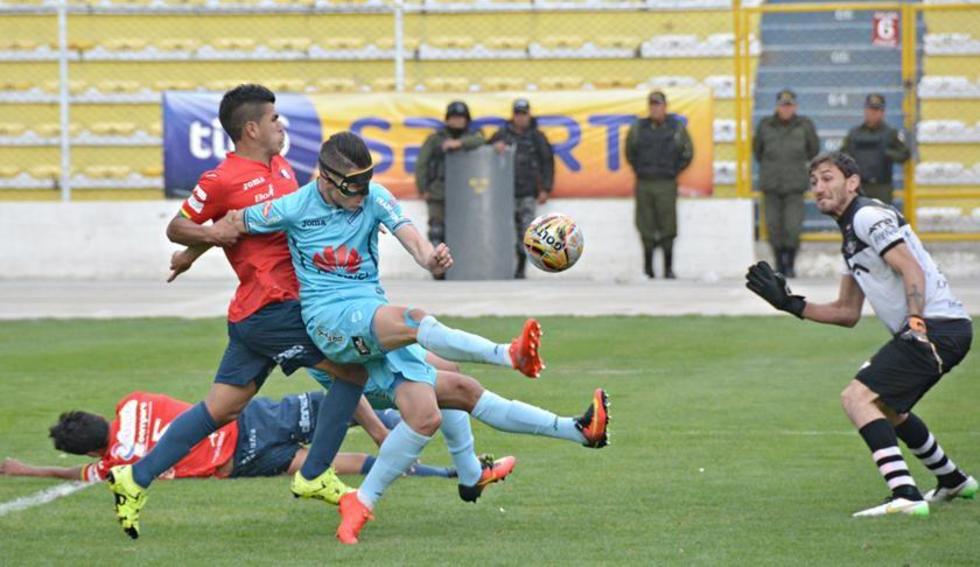 Bolívar se afianza en la punta