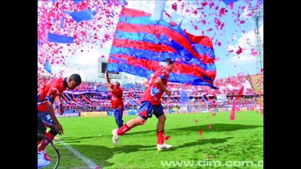 Medellín recibe a Cerro Porteño
