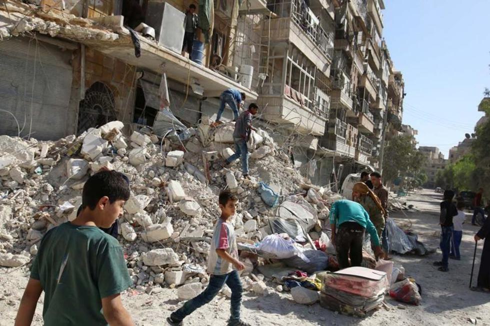 El cese de bombardeos alista la pausa humanitaria en Alepo, Siria