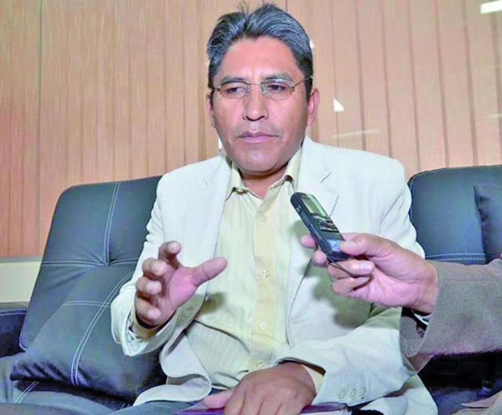 Patzi apoya construcción de El Bala y pide regalías