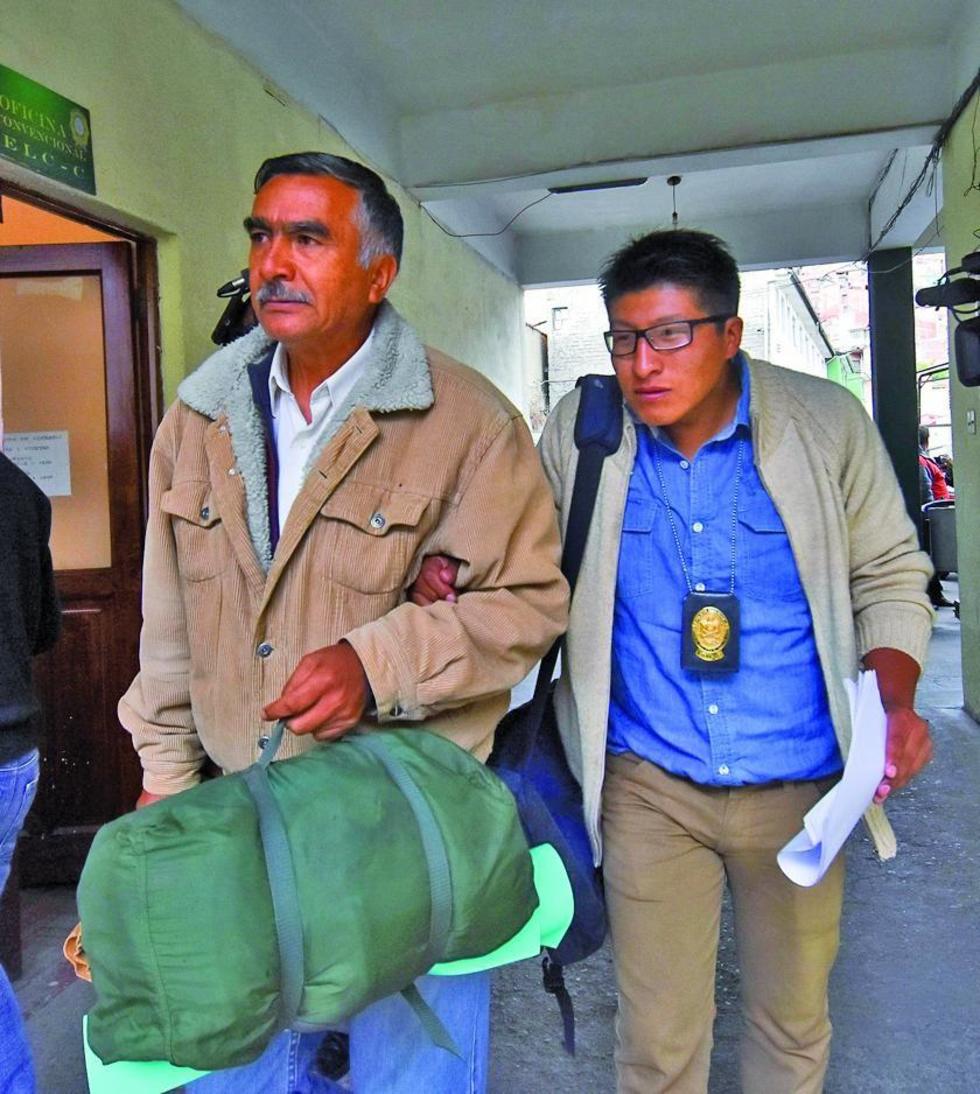 Imputan a un exjefe militar por comprar maquinaria china con sobreprecio