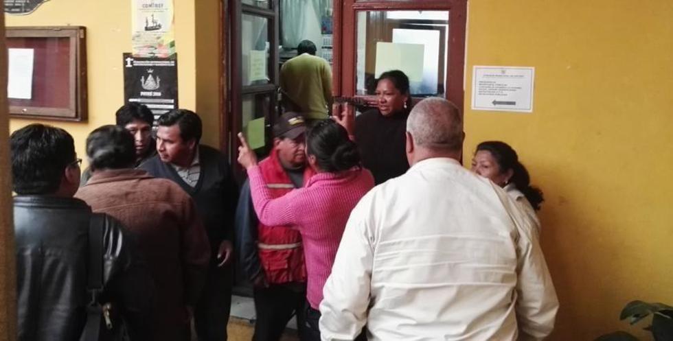 Fedjuve exige renuncia de todos los concejales y anuncian juicio