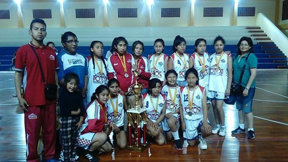 Selección potosina sube al podio en el campeonato nacional de básquet sub 14