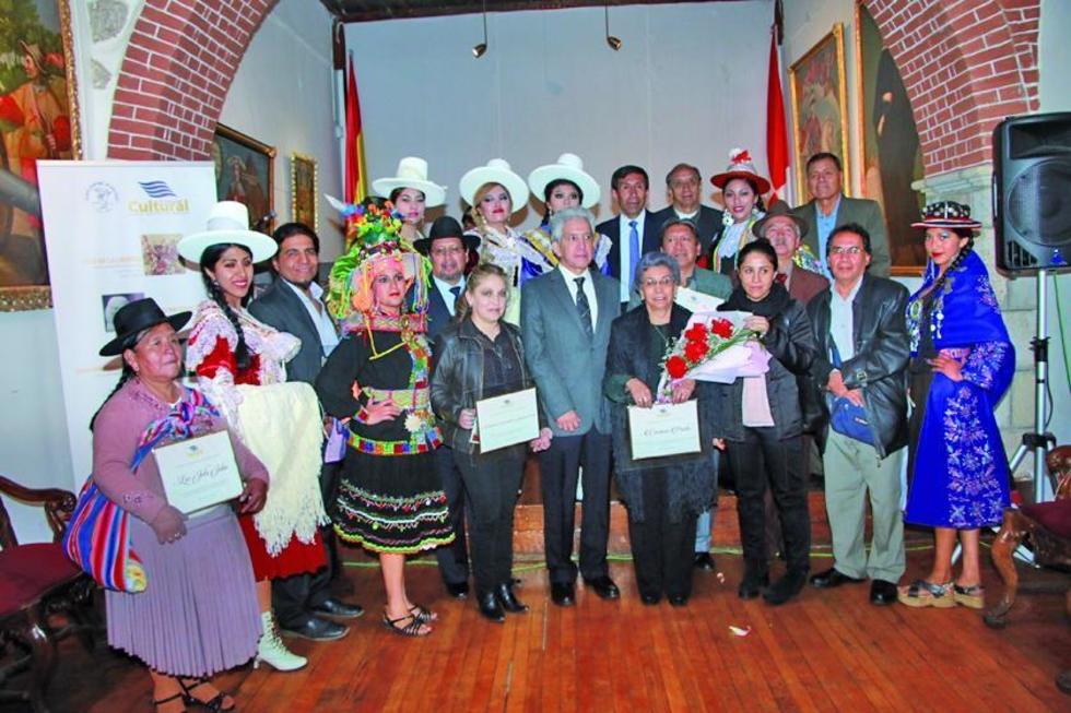 Reconocen a gestores y artistas potosinos