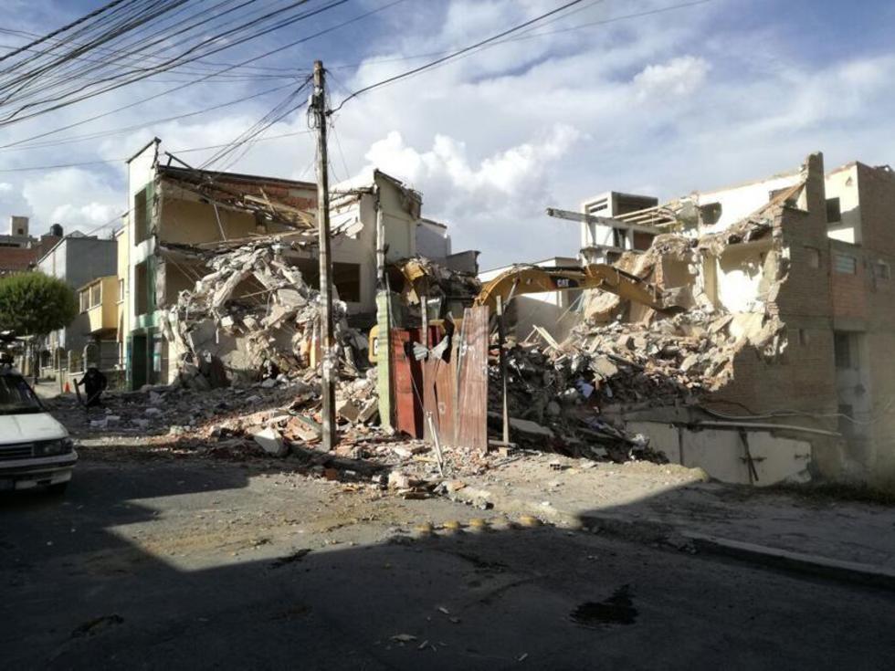 Demuelen una infraestructura para construir un hospital para los policías
