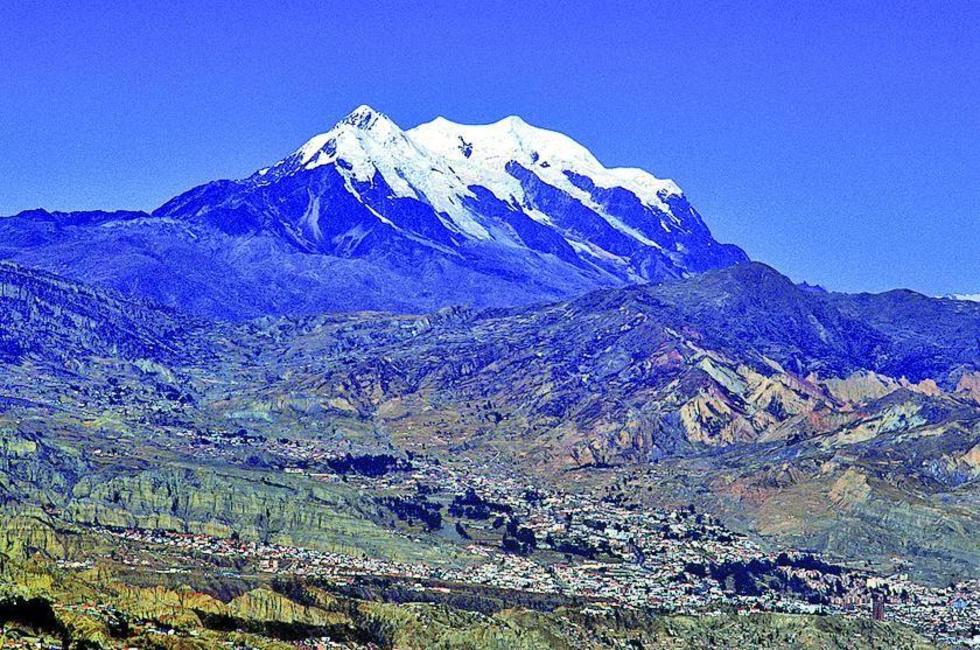 Reportan que empresa Amazonas que opera en el Illimani es china