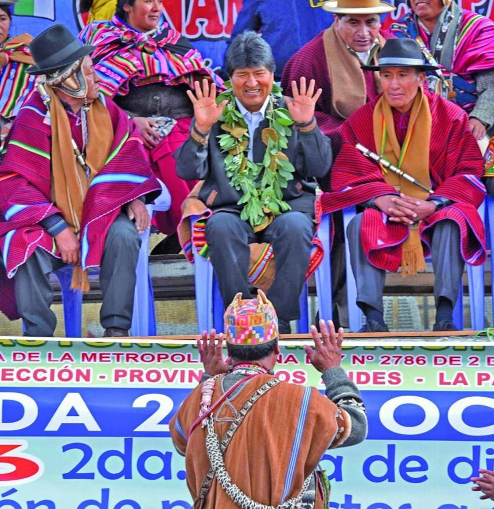 Conamaq proclama a Evo como candidato 
