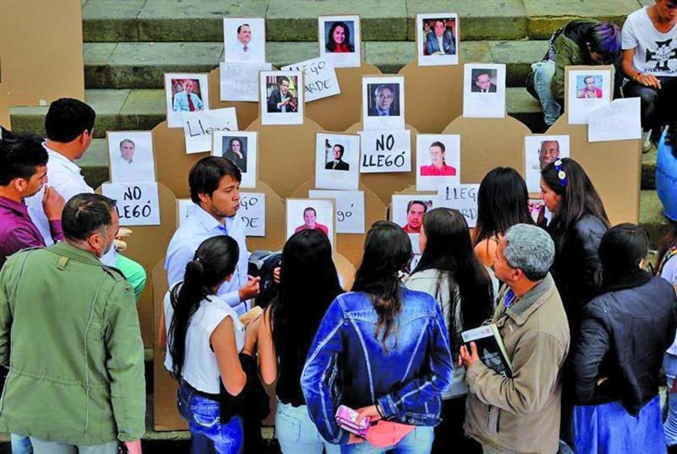 La oposición en Colombia pide cambios al pacto de paz