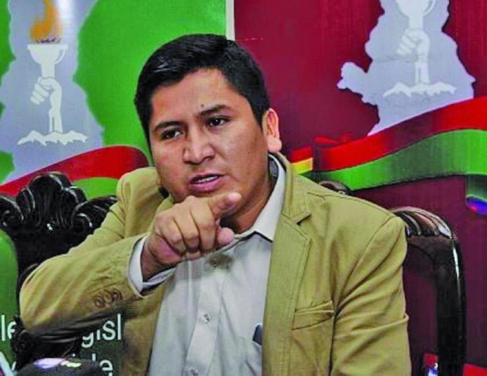 Asamblea Departamental ratifica la suspensión de Marín Sandoval