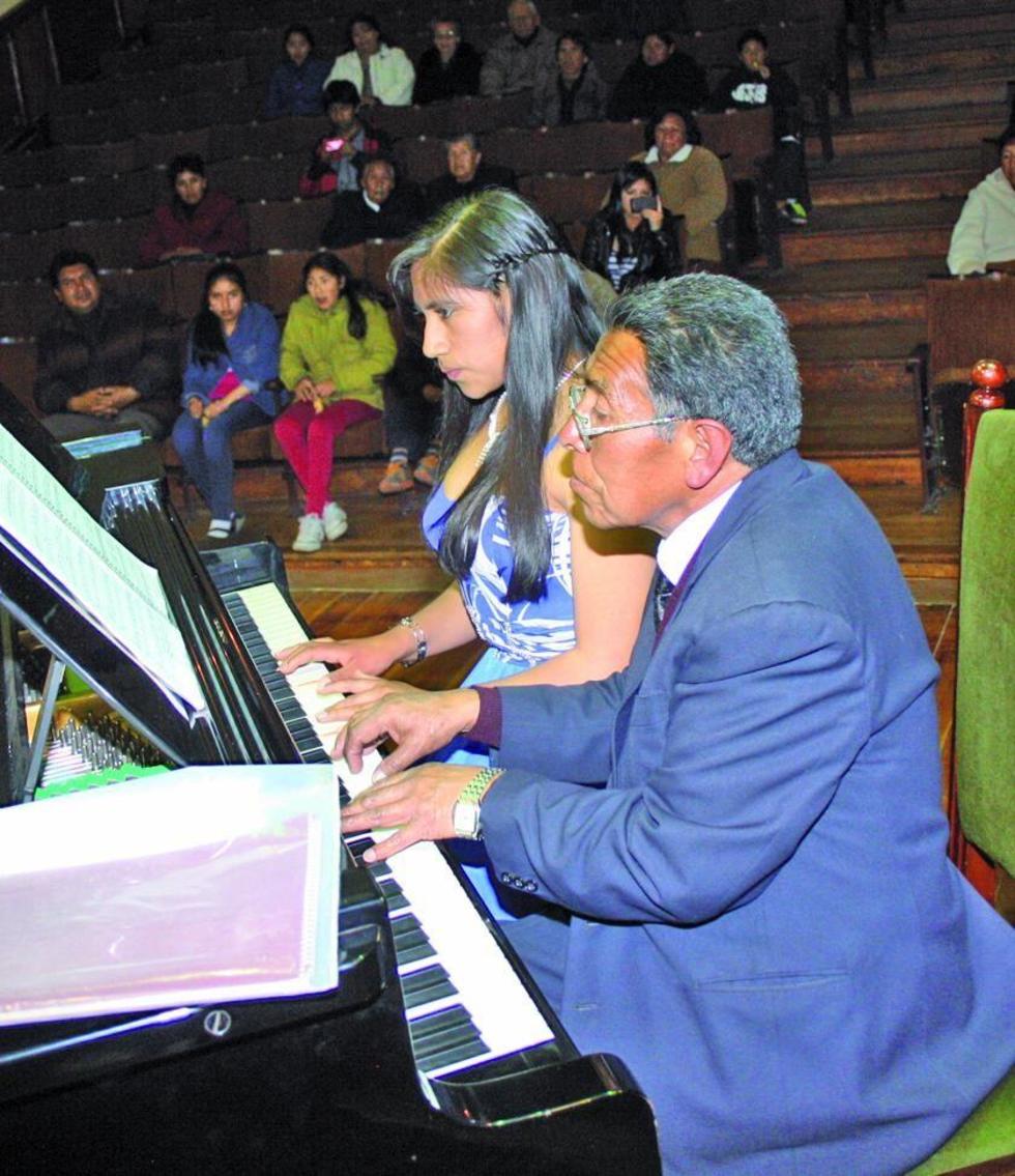 Alumnos del Eduardo Caba  darán un recital esta noche
