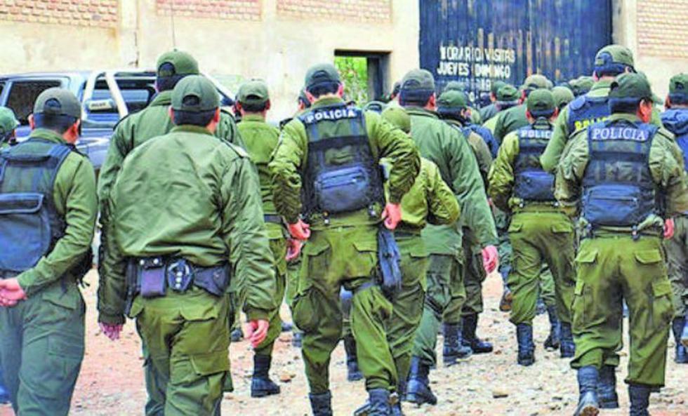 Policía desplazará más de 10 mil efectivos por las fiestas de fin de año