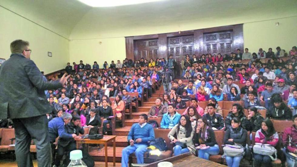 Demandan mejor distribución de los recursos económicos